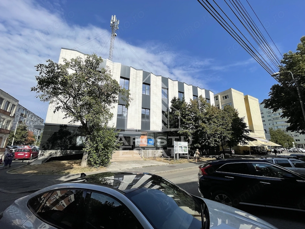 Cladire cu destinatie de clinica medicala, S+P+2E, Circumvalatiunii.