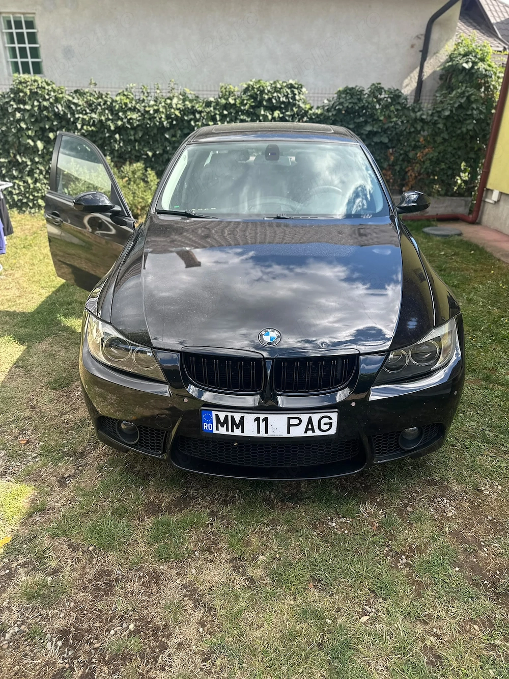 Vând mașină BMW seria 3