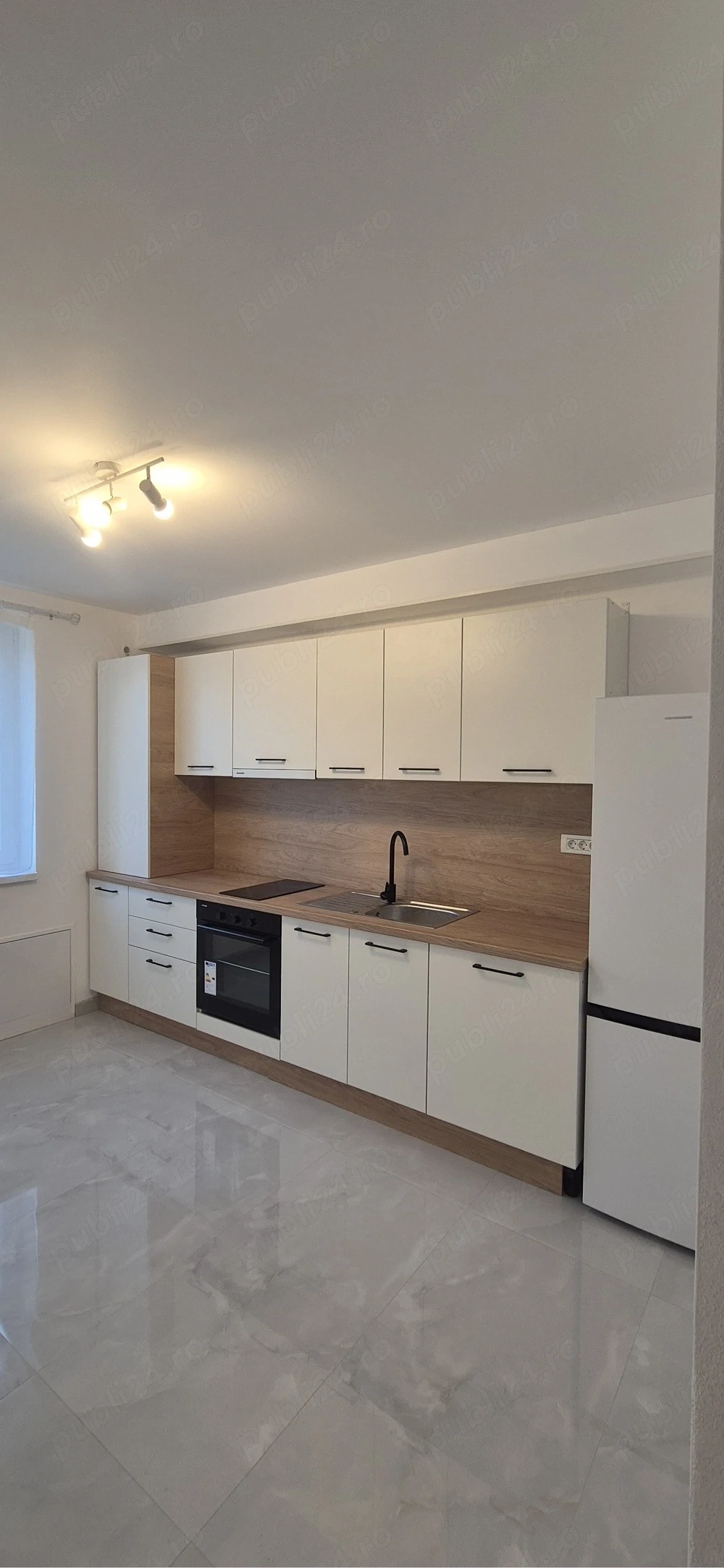 Inchiriez apartament  Rasnov 