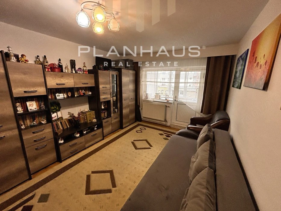 Apartament 3 camere de vânzare – Bld. Traian, Muzeul de Mineralogie