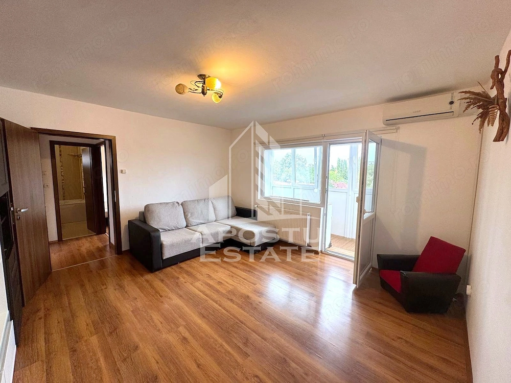 Apartament cu 2 camere de închiriat în zona Modern,centrală proprie