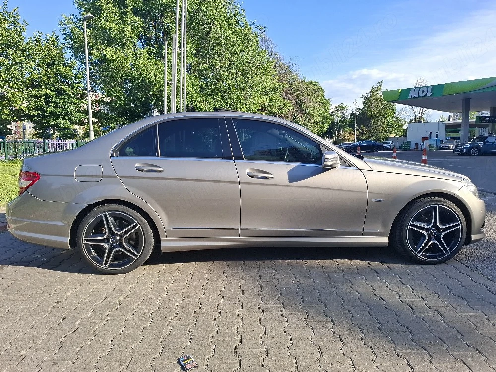 Mercedes-Benz w 204