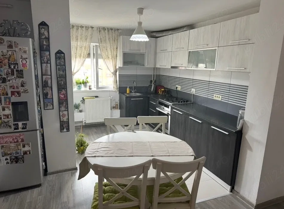 Apartament cu 3 camere în Zona Aradului etaj 3 