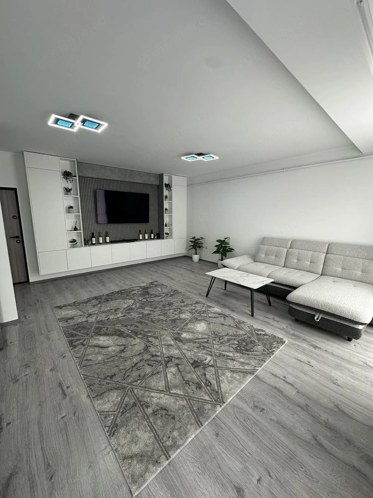 Apartament cu 2 camere POD pe toata SUPRAFATA BRAYTIM gIROC