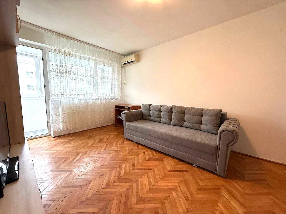  Închiriez Apartament cu 3 camere, vedere panoramică, Arena Națională