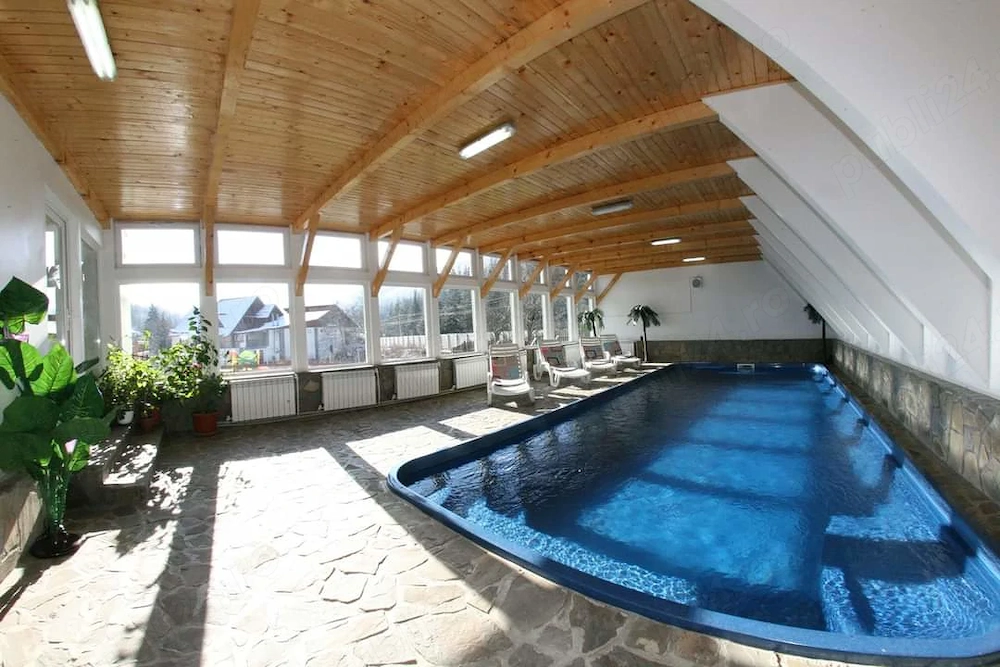 Vindem casa de vacanta pe Valea Prahovei