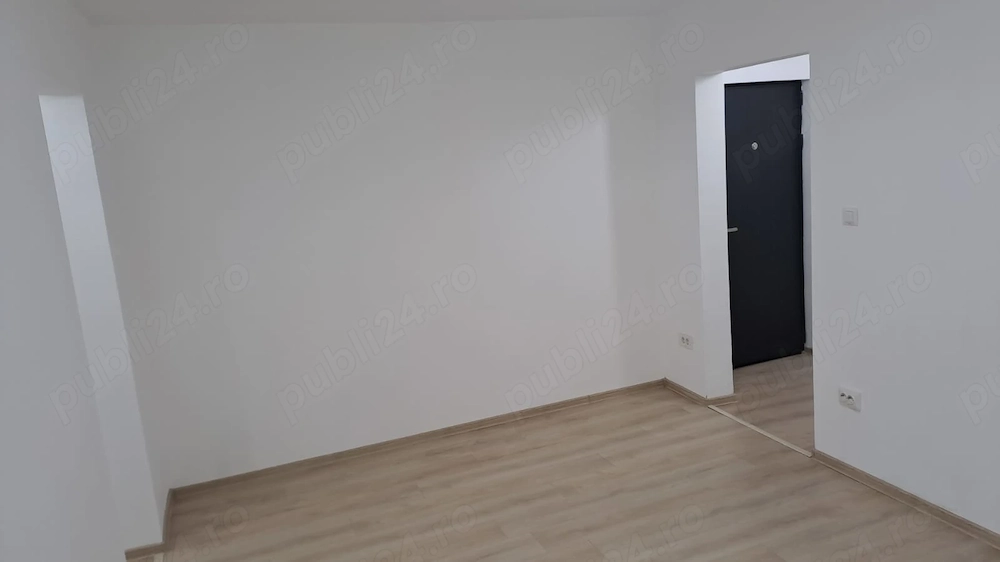 Apartament 2 camere renovat, Viziru 3 , etaj 3