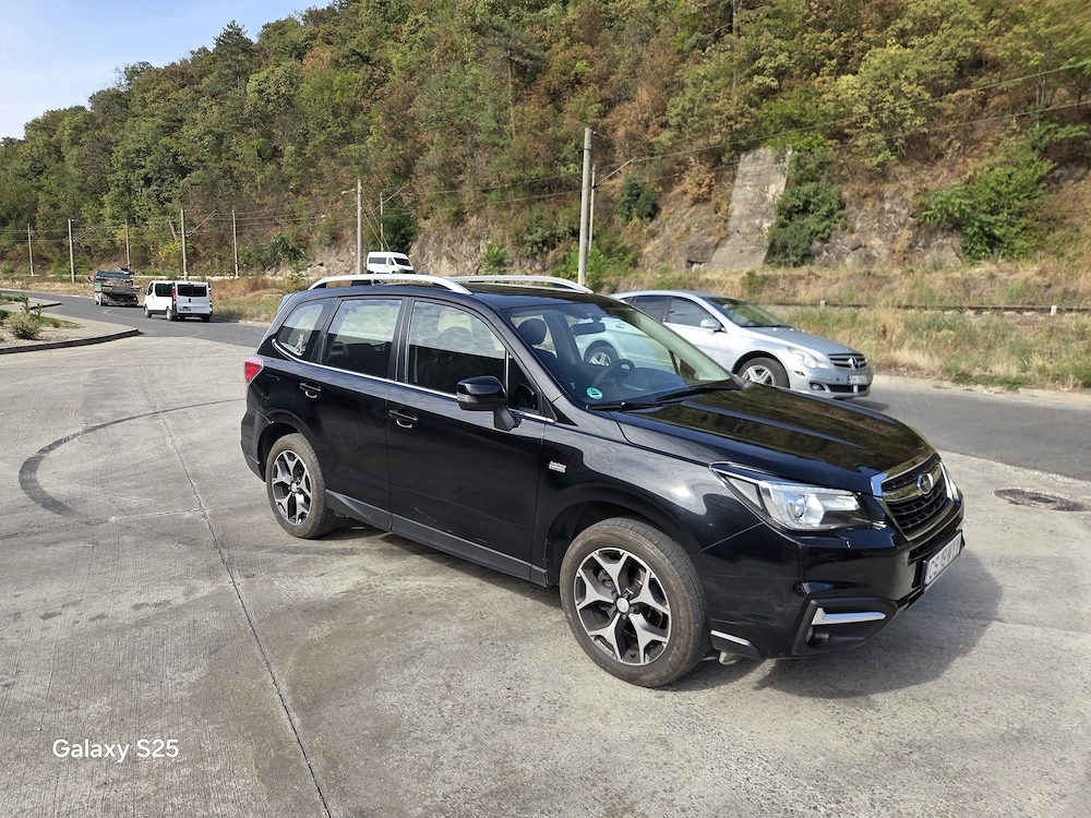 Subaru Forester 2.0D 4x4   2017   Panoramic   Navi   Cameră   All Season noi