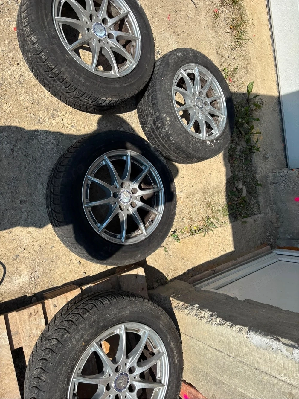 Set 4 jante aliaj Mercedes 16" cu anvelope iarnă Michelin 225/55 R16