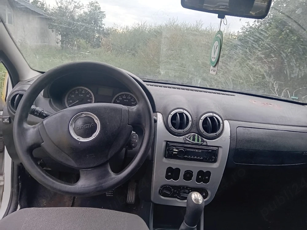 Dacia Logan 