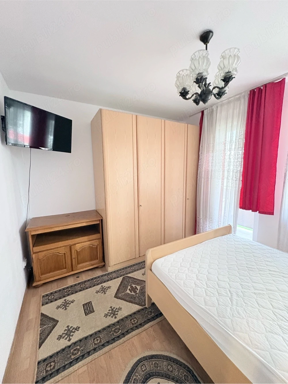 Închiriez apartament în Florești, zona Eroilor 