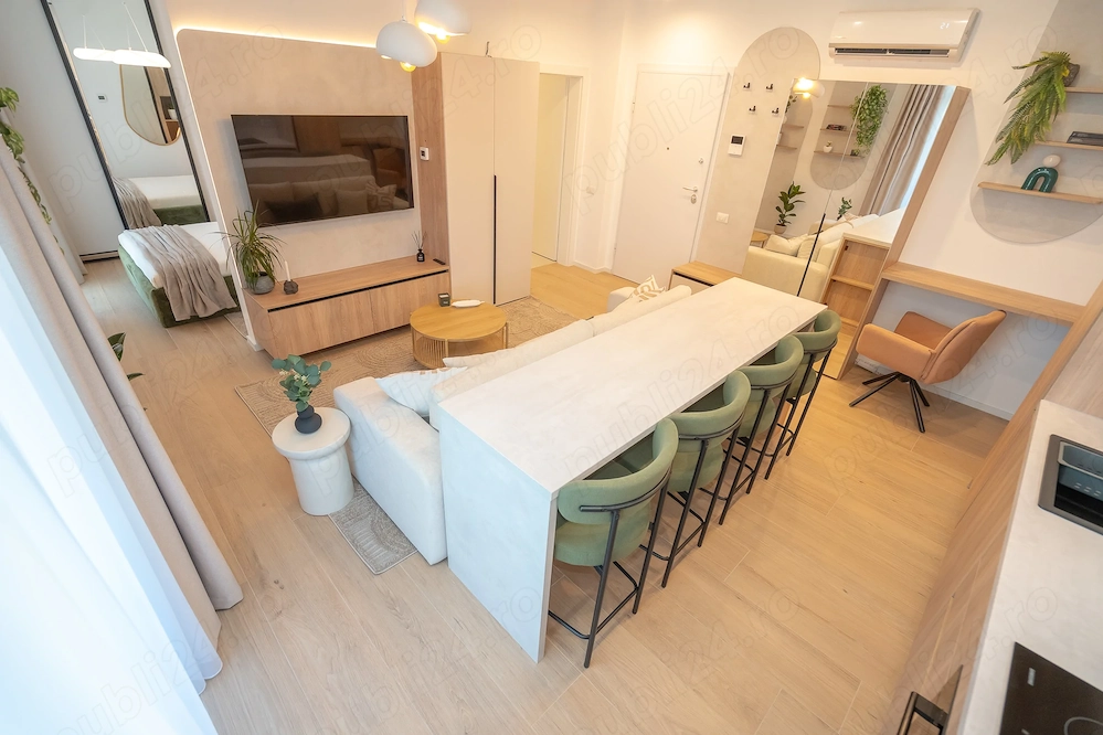 Închiriez apartament tip studio 45 mp, zona Torontalului.