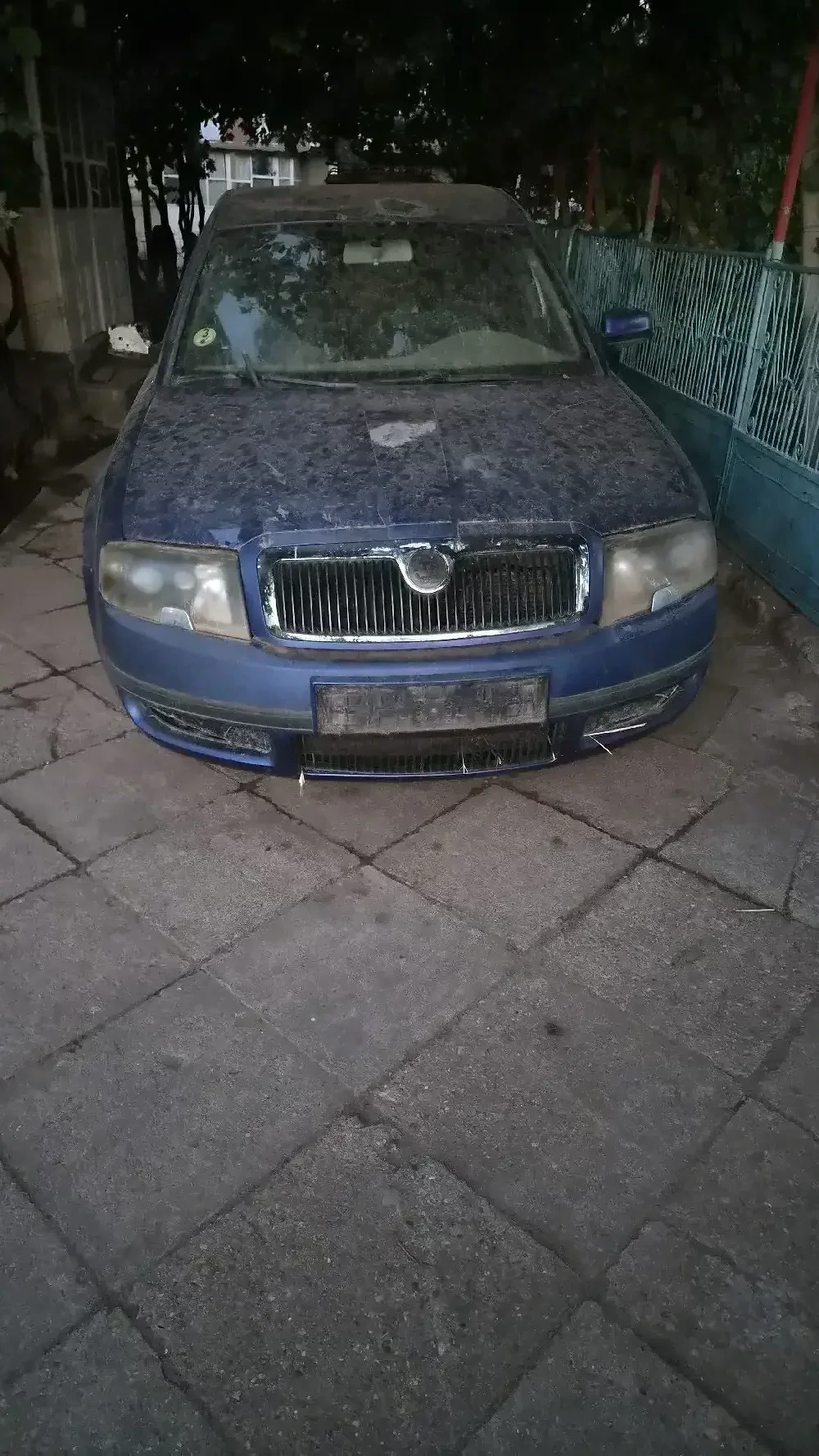 dezmembrez skoda superb 