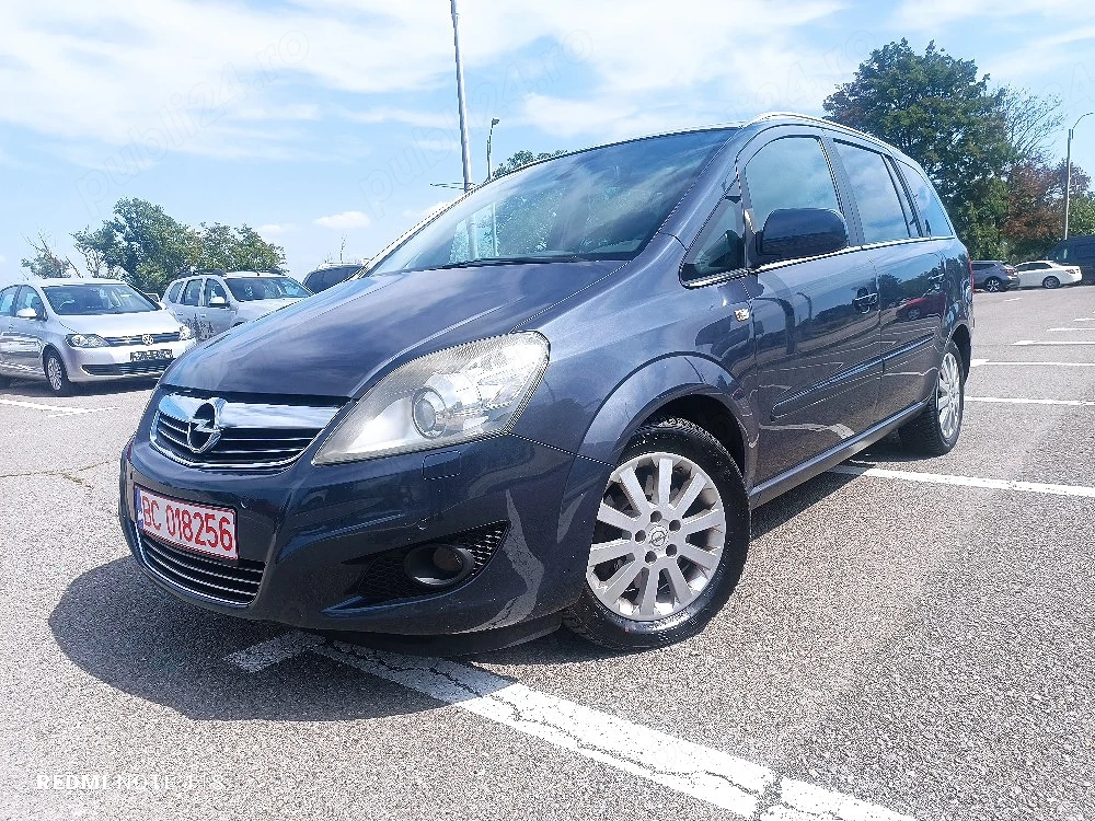 Opel Zafira B Facelift