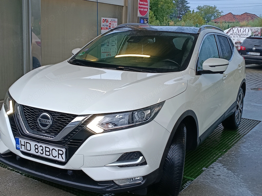 Nissan Qashqai 1.2  Start Stop N-Connecta Clima*Pilot*Navi+Cameră 360 *Led*Euro 6*Panoramic