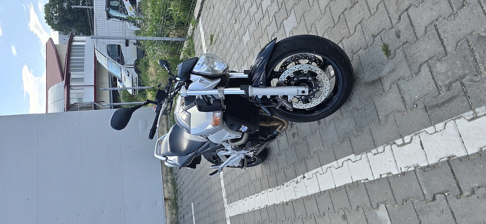 Suzuki gsr 600 2006 naked