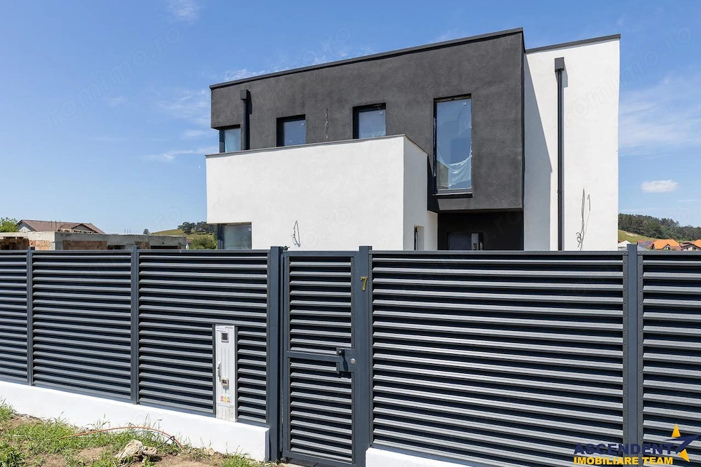 Vila Sanpetru,  intabulata, constructie noua, zona Lempes