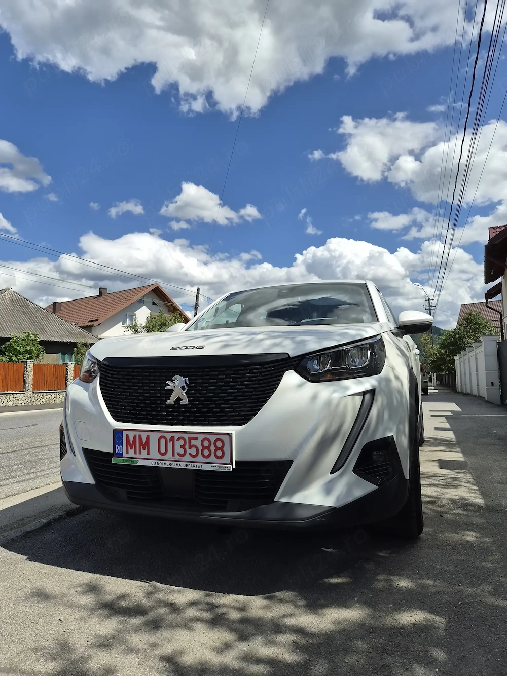 Peugeot model 2008,an 2020,1.2 benzina,cutie manuala