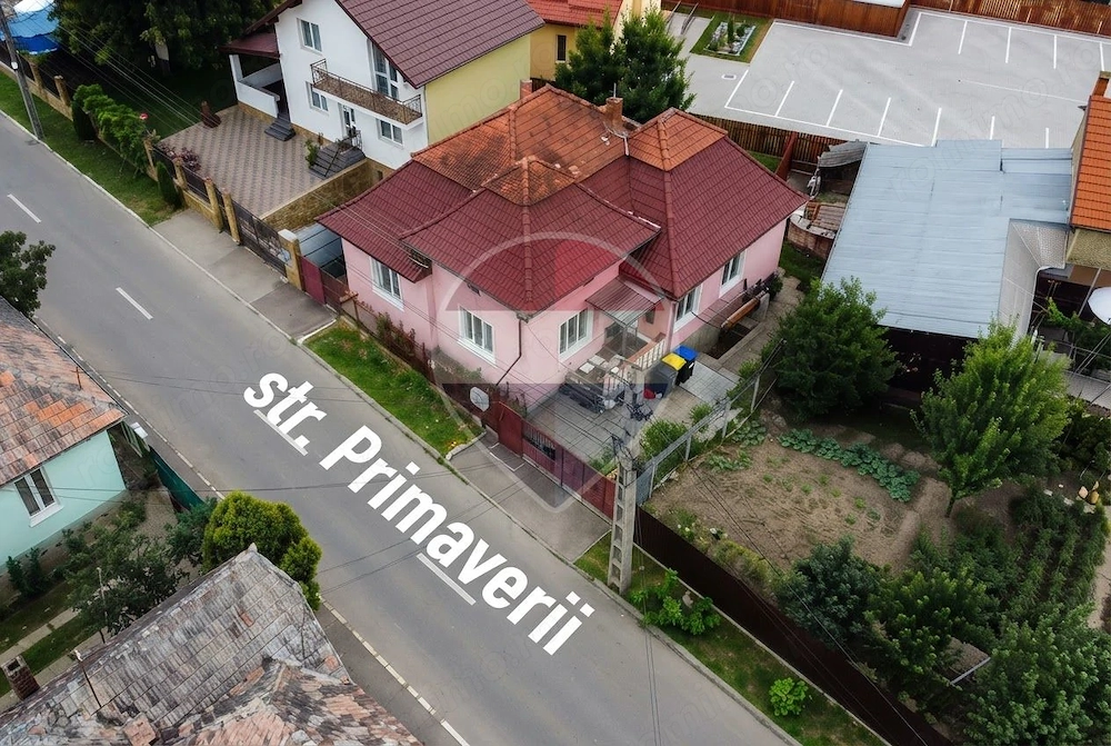 Casă 3 camere | Izolată exterior, acoperiș refăcut | Comision 0%