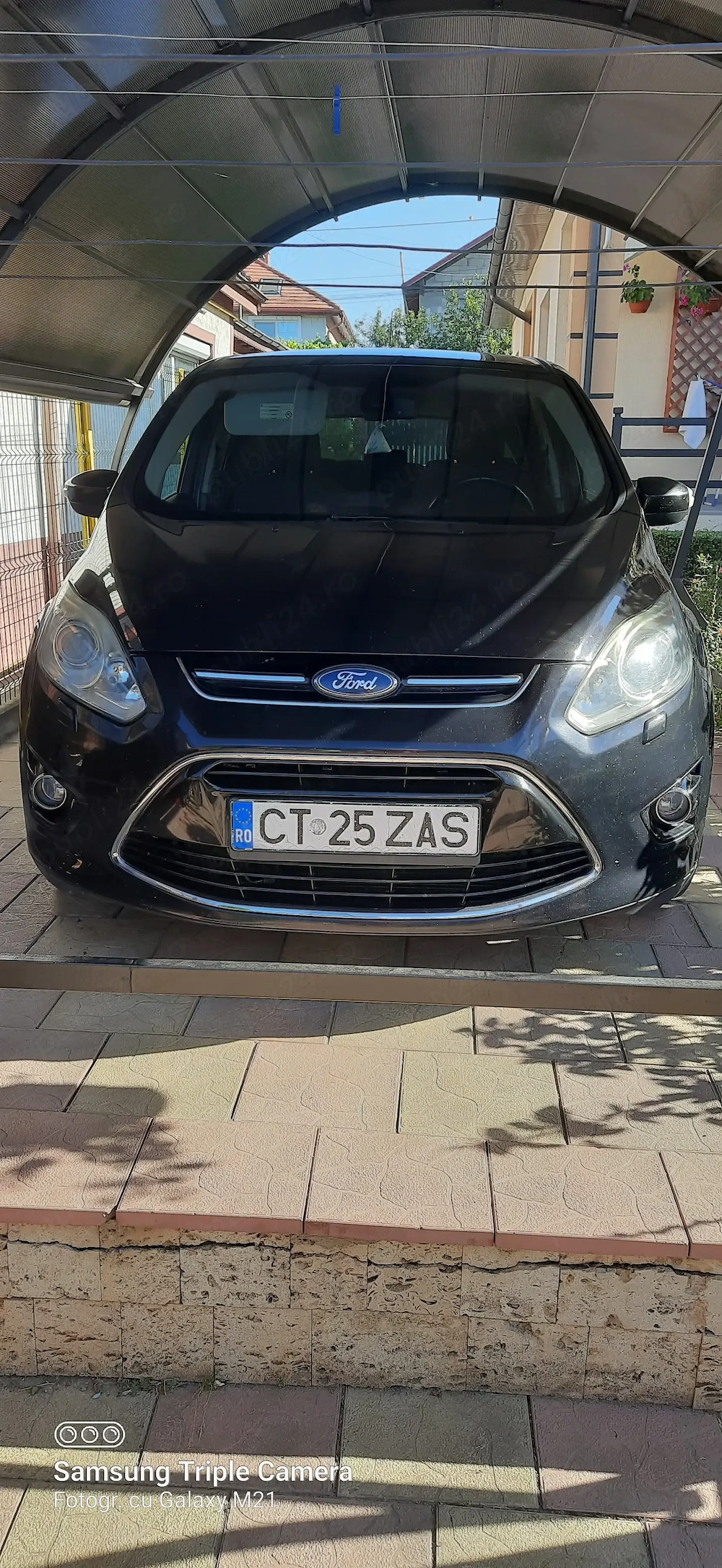 Vând Ford C Max 2011