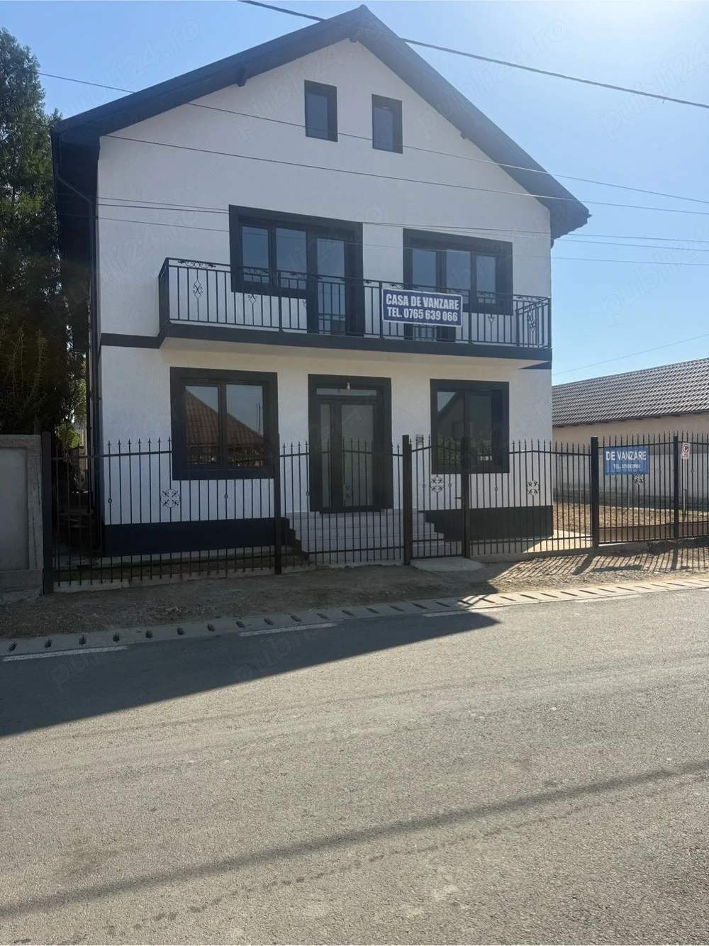 Casă P+1 În Localitatea Lumina