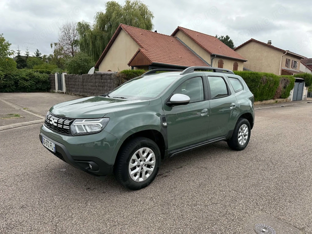 DACIA Duster