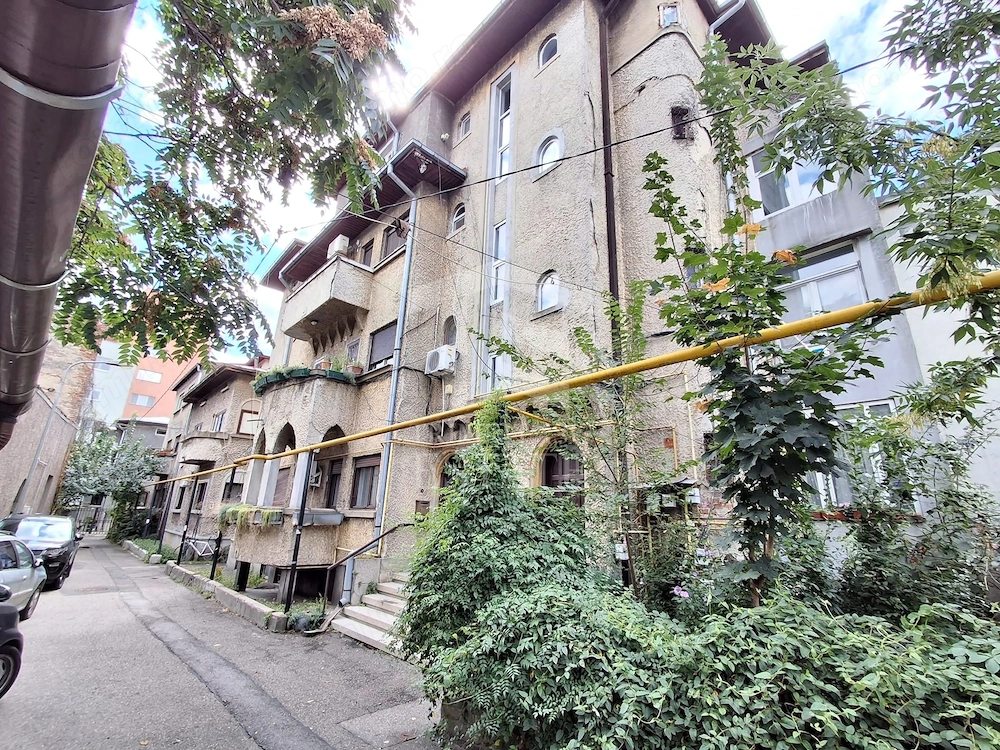 Apartament 2 camere de vânzare  zonă Stefan cel Mare Str Tunari