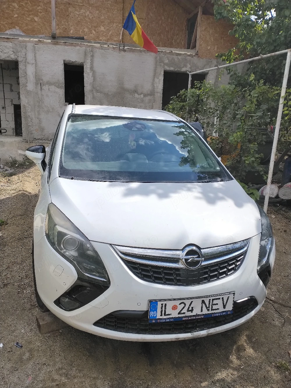 Opel Zafira c 
