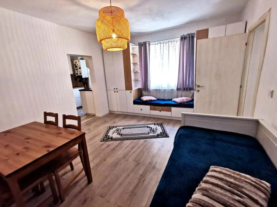 Fabric - Casa de 3 camere - Su: 60mp - Centrala Proprie