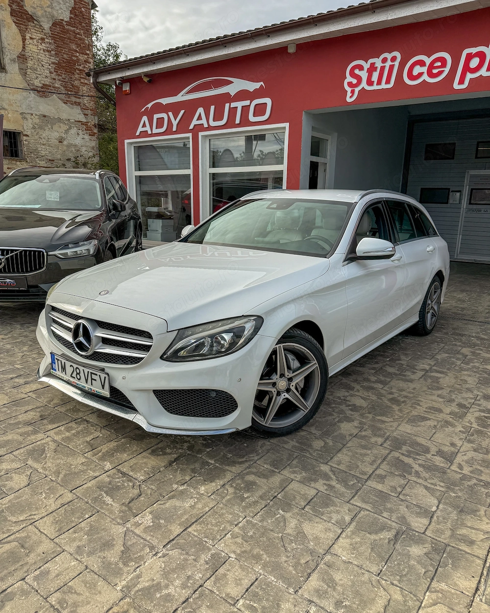 Mercedes C 200 .     A M G  Exterior . 