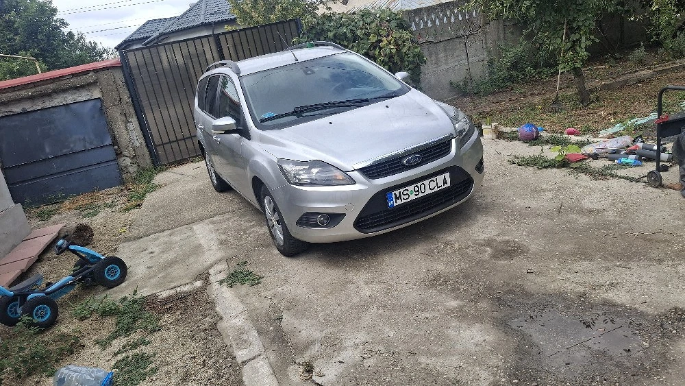 vand ford focus 1.6 benzina si gpl