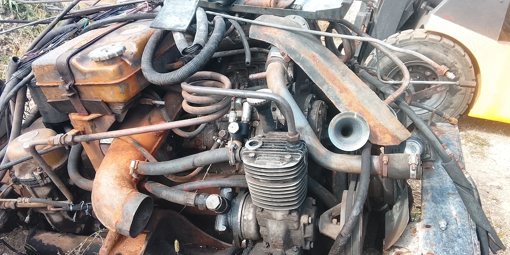 Motor raba arcuri fata spate Irak și Man fata patru foi