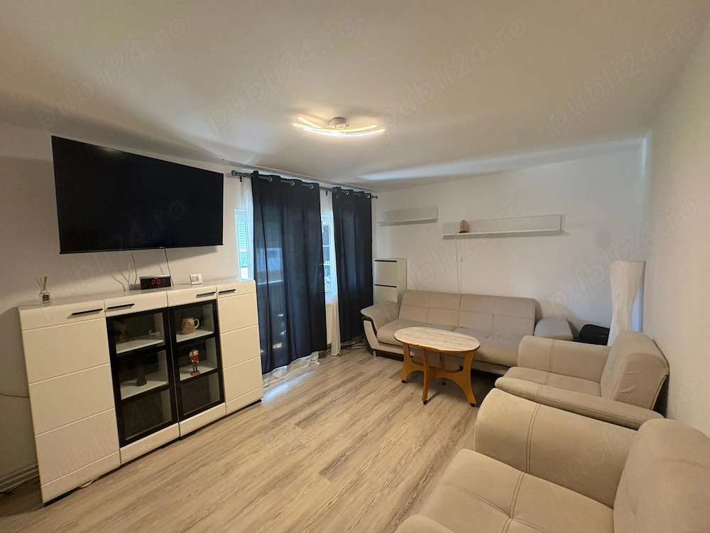 Închiriez apartament 3 camere