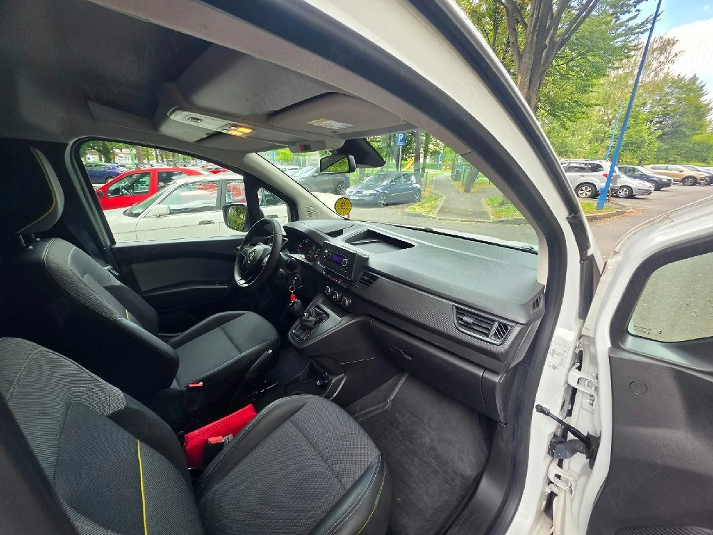renaul kangoo maxi