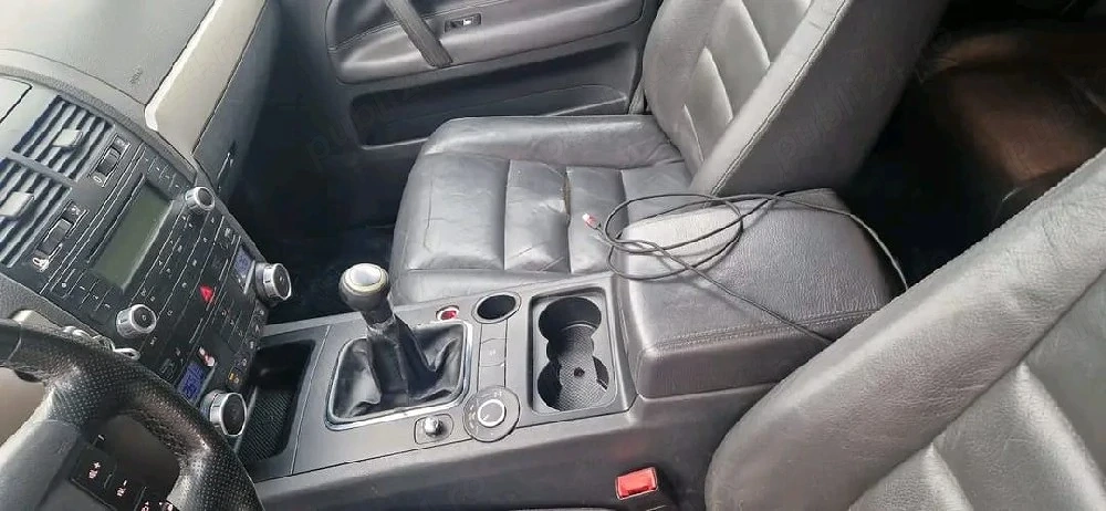 Volkswagen  Tuareg 2.5TDI