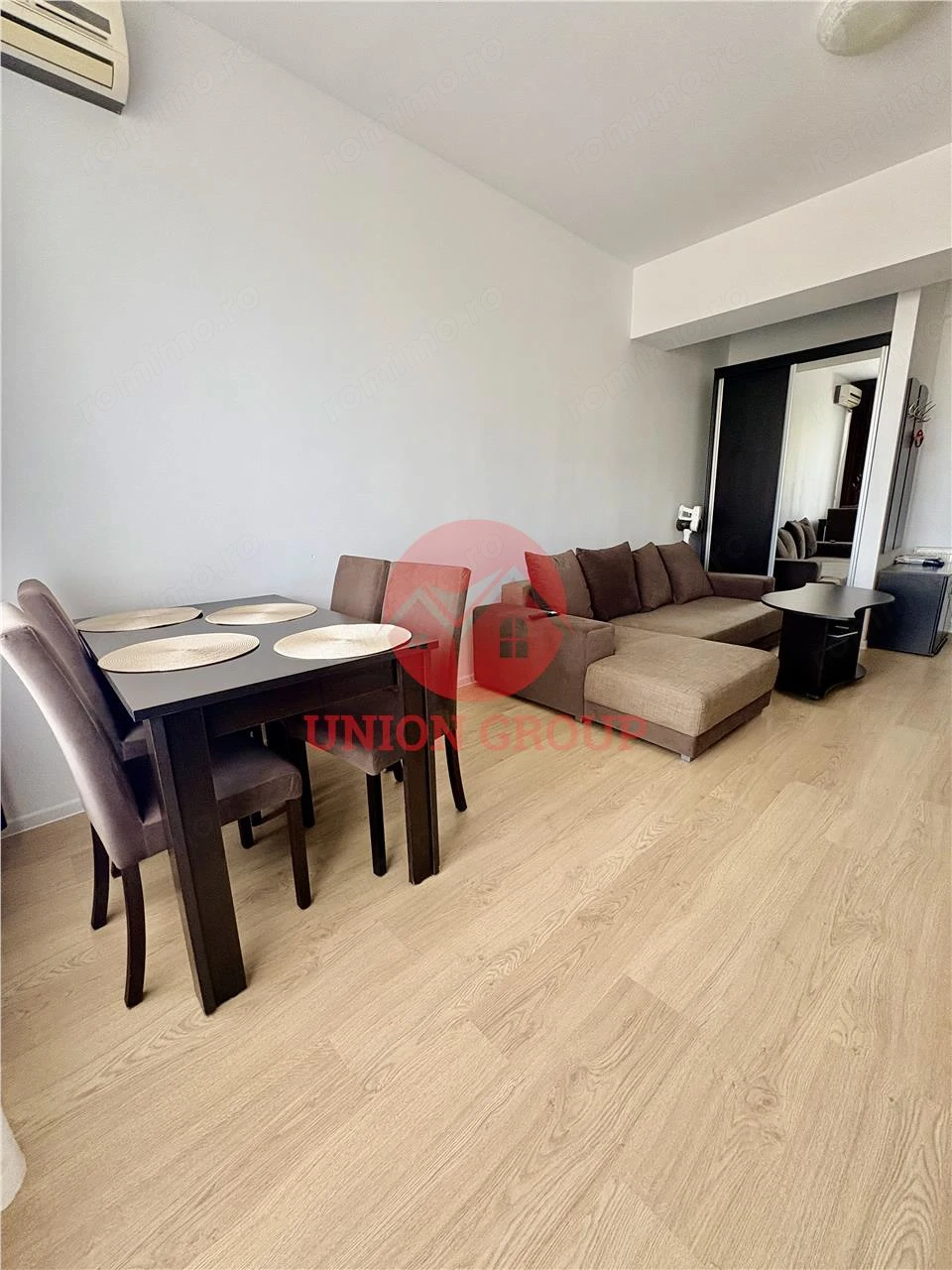 Apartament 2 Camere Open Space Zona Summerland De  #206;nchiriat