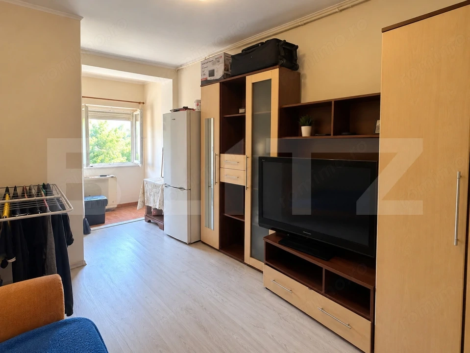 Garsoniera de vanzare, 21 mp, zona Soarelui