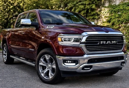 Doge Ram Laramie   5.7 hemi 4x4