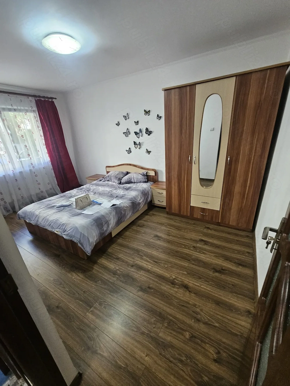 Garsoniera parter zona Ostroveni 