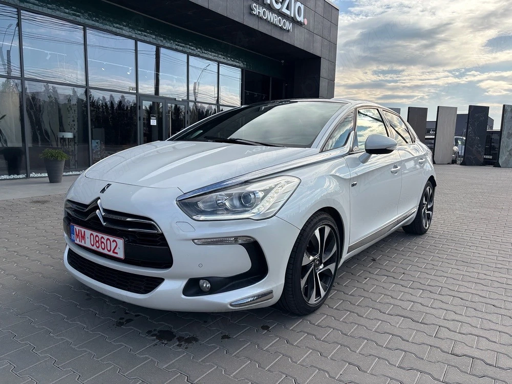 Citroen DS5