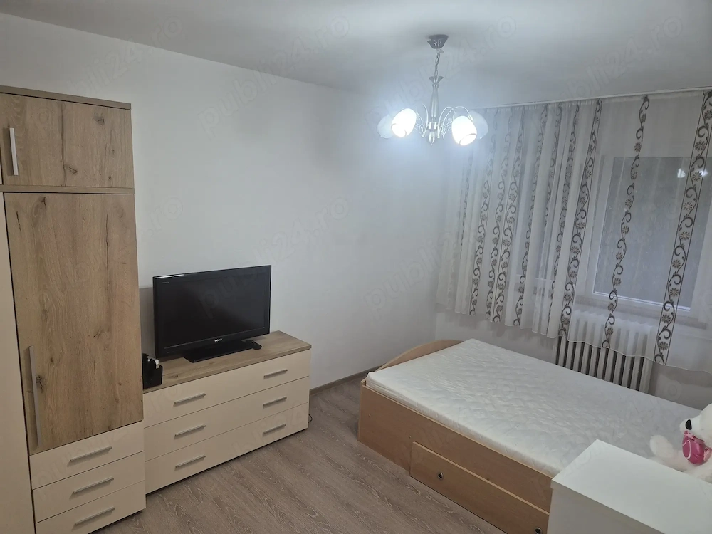 Inchiriez apartament 1cameră