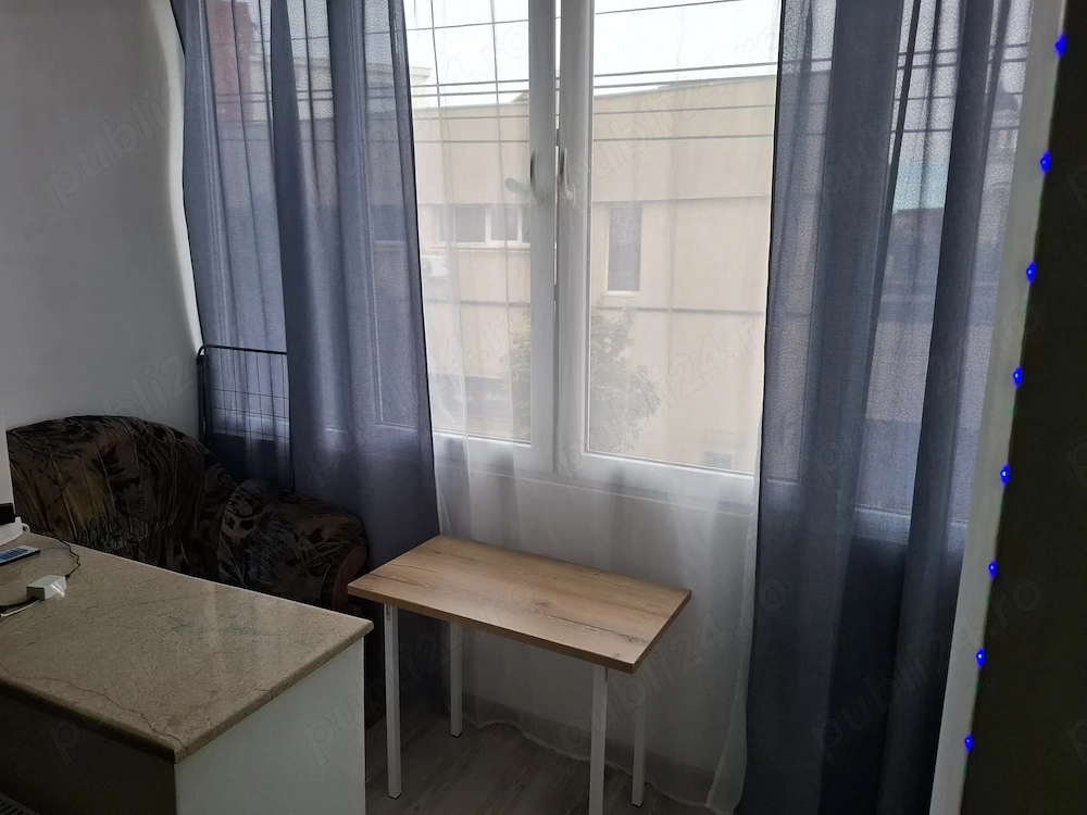 Garsonieră de închiriat