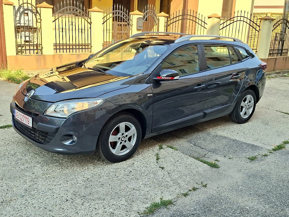 Renault Megane 1.5 Diesel. 110 Cp,6 trepte.2012 recent adus 