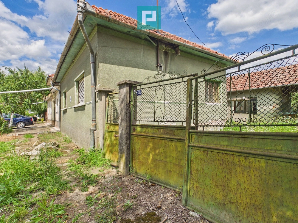 Casă în localitatea Bonțești, județul Arad