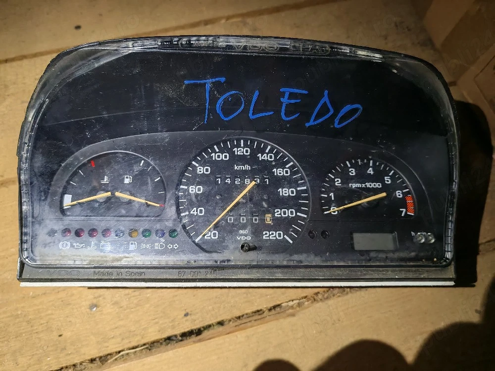 Ceasuri bord Seat Toledo