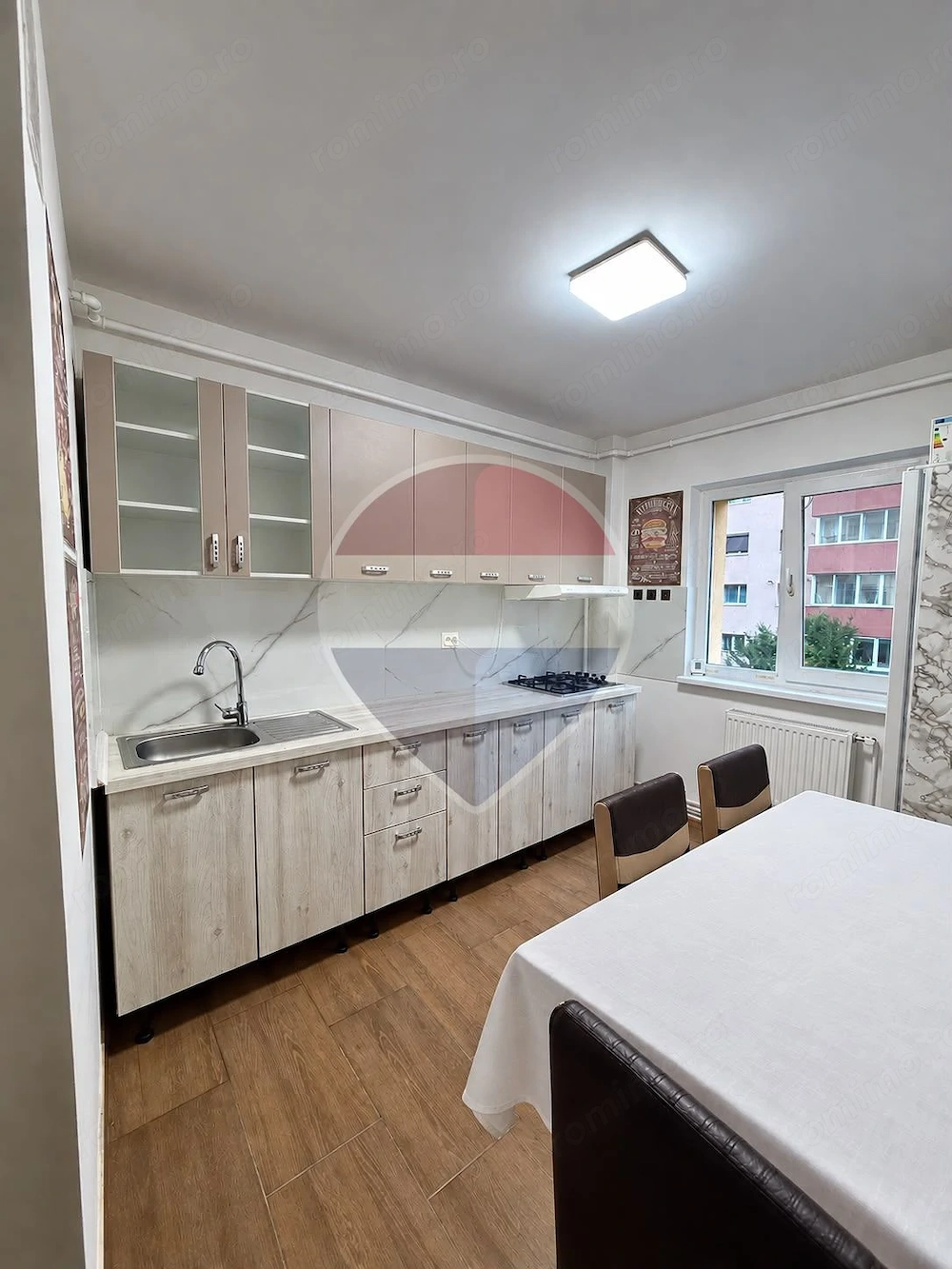 Apartament 2 camere decomandat | Răcădău | 55 mp | 2 balcoane | Etaj 2