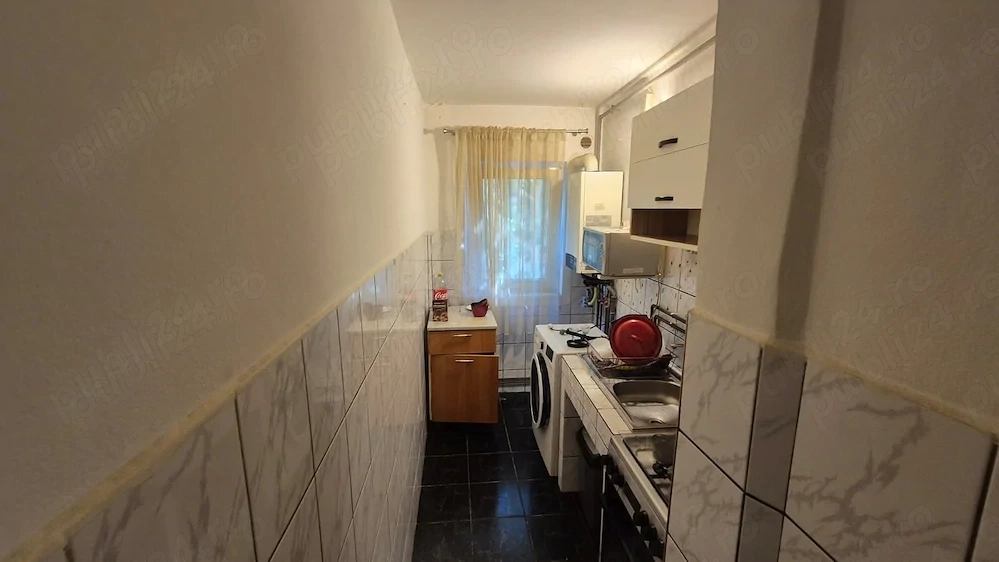 Apartament 3 camere etajul 2 Sagului Profi bloc izolat centrala proprie		