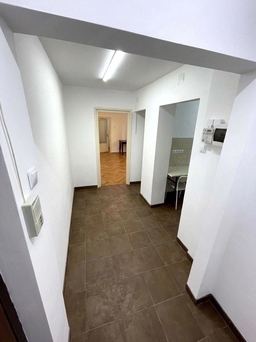 Apartament 2 camere + Logie + Boxă | Str.C-tin Brâncuși 202, Cluj-Napoca | Renovat 2021 | Etaj 2
