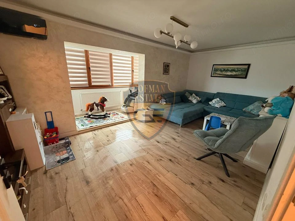 Apartament 3 camere de vânzare – Constanța, Bd. Aurel Vlaicu