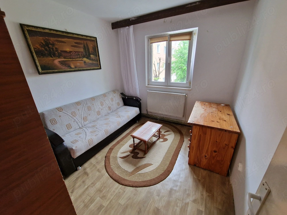 Apartament 2 camere, etaj intermediar, zona Vlahuta-Florilor